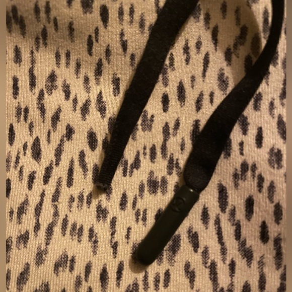 Lululemon Capris - Picture 3 of 3